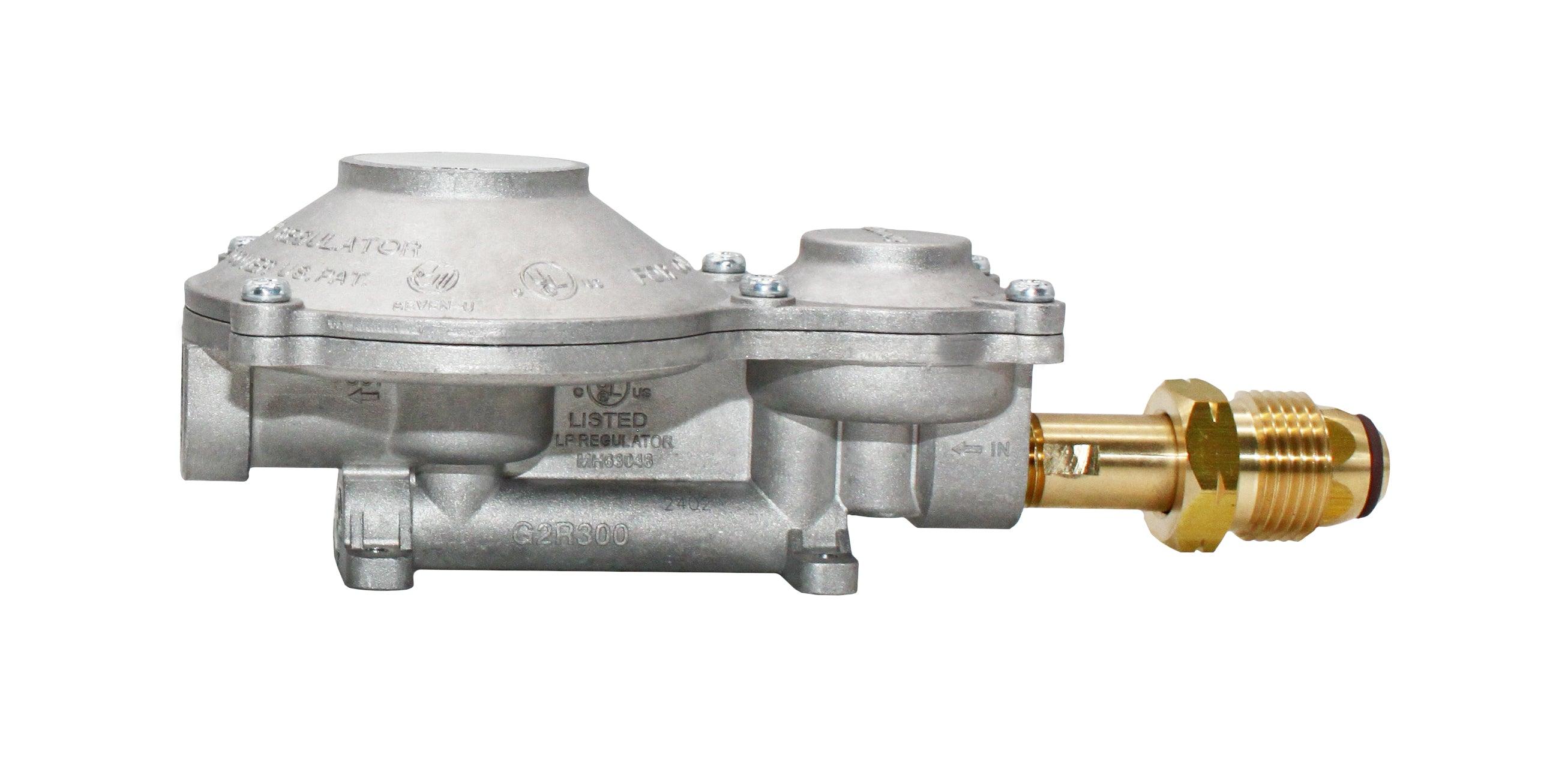 Flame King 2-Stage 300,000 BTU Propane LP Horizontal Super Compact Regulator - Flame King